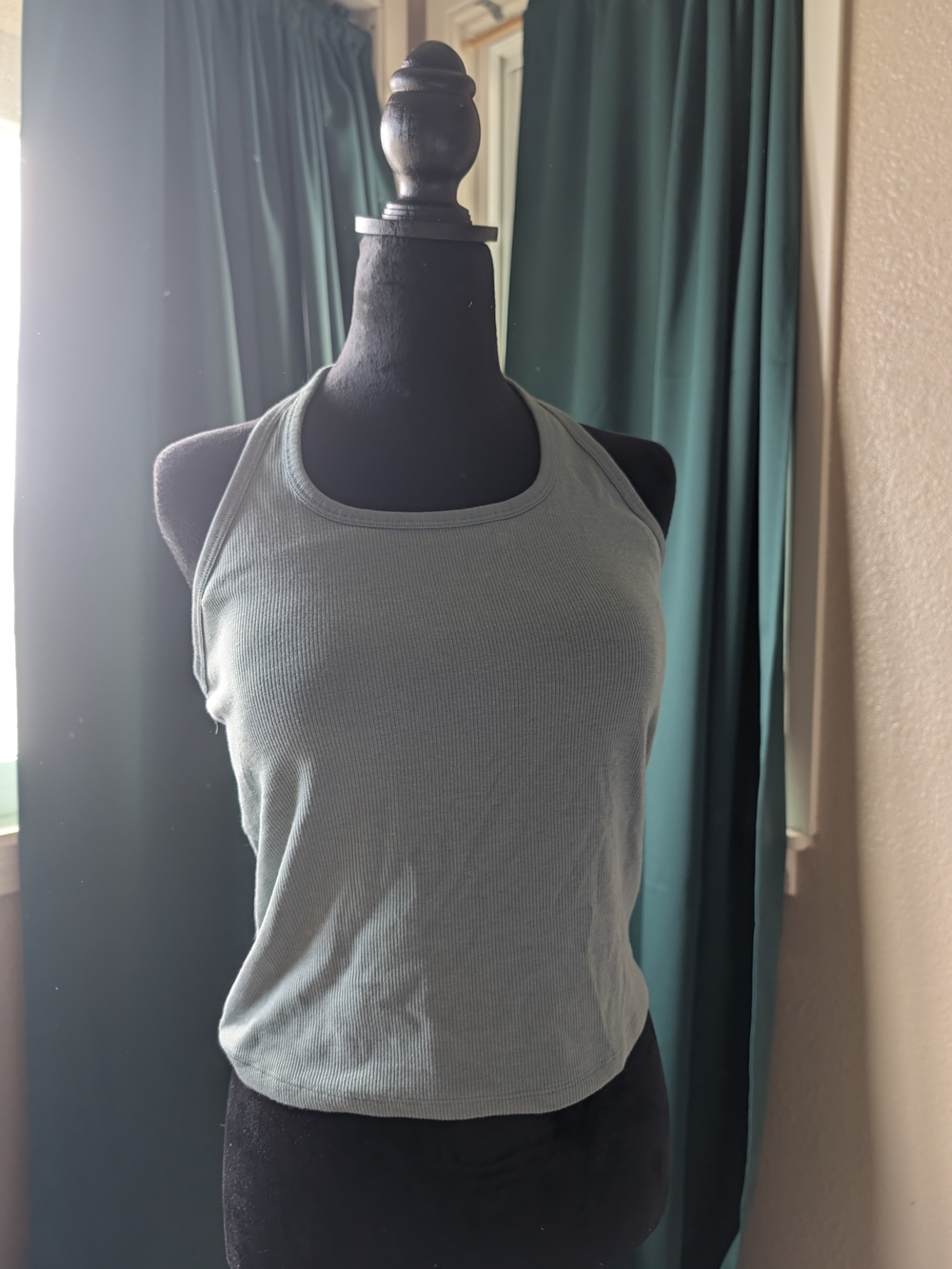 UNIQLO Ribbed Halter Neck Bra Top Built-In Shelf Bra Sage Green Size L